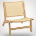 Chaise basse de lecture en rotin et bois